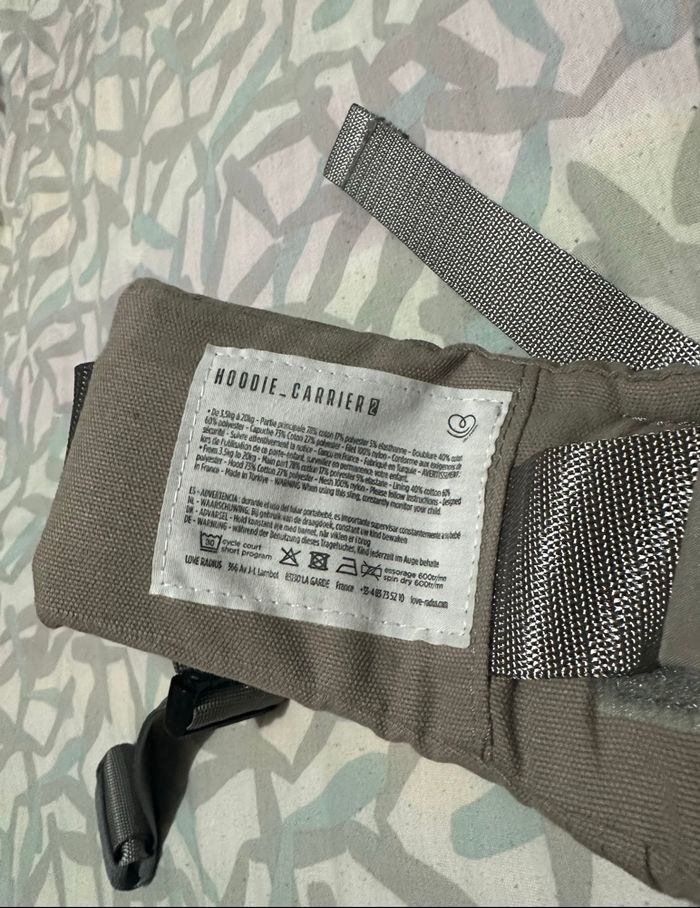 Porte bébé ergonomique Hoodie carrier 2 Love radius - photo numéro 3