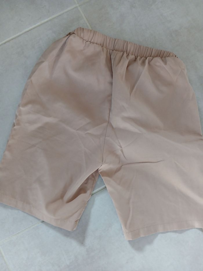 Lot 2 bermudas - photo numéro 4