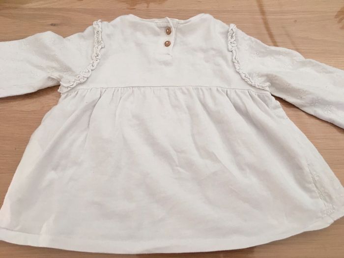 Haut blanc fille Zara 12-18mois - photo numéro 2