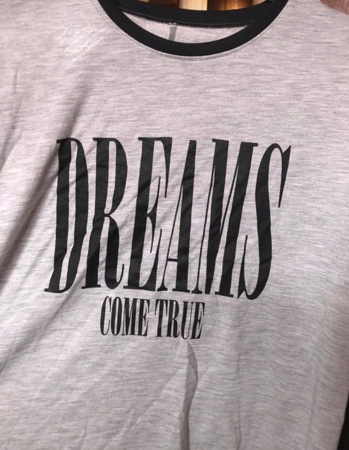Tee shirt à manches longues gris et noir à motifs, taille 10 ans, marque Gemo. - photo numéro 2