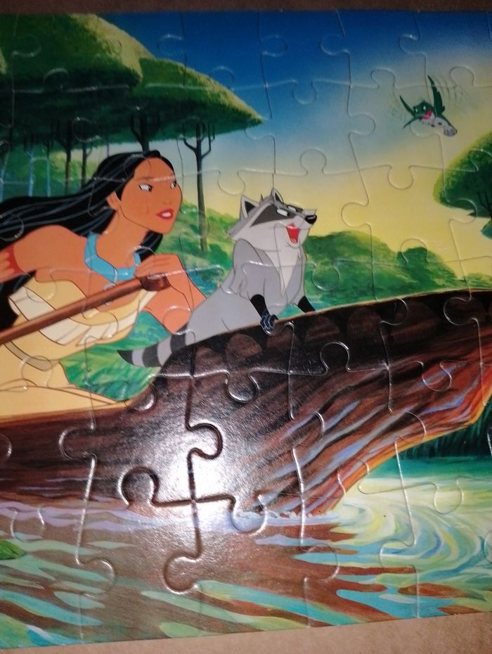 puzzle Pocahontas Disney La pirogue complet - photo numéro 8