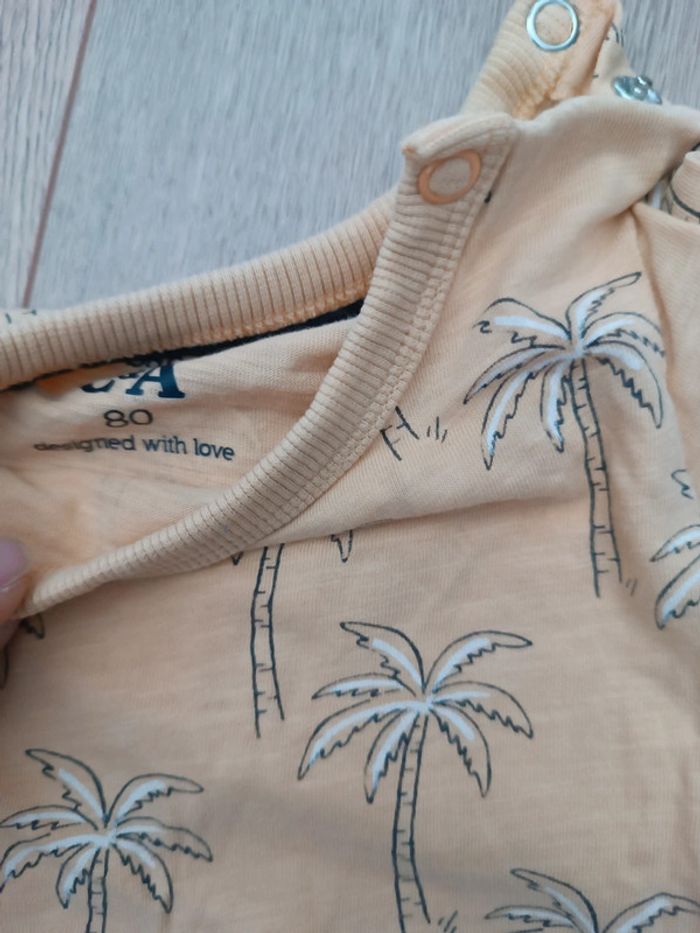 Lot de 2 t-shirts 18 mois - photo numéro 2