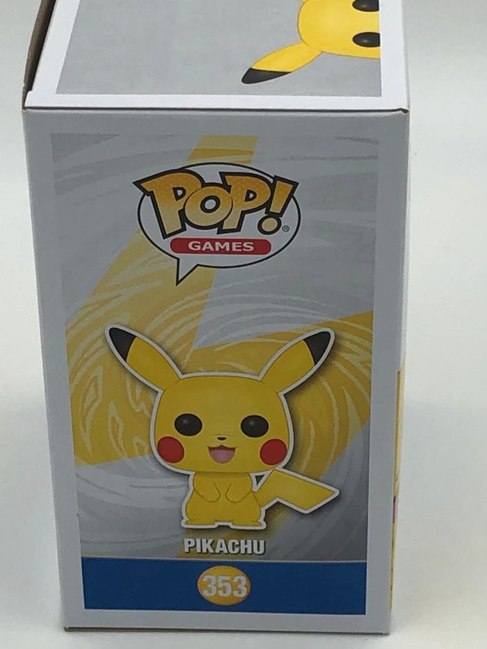 Figurine Funko Pop Pokémon Pikachu 353 - photo numéro 4