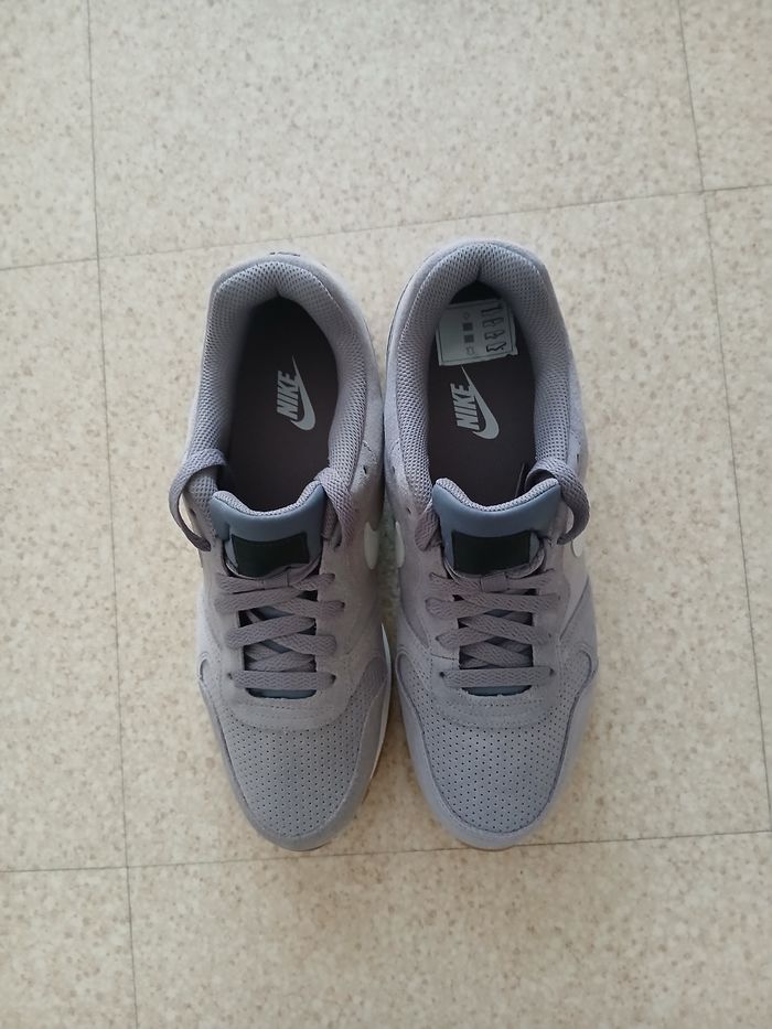 Chaussure Nike - photo numéro 3