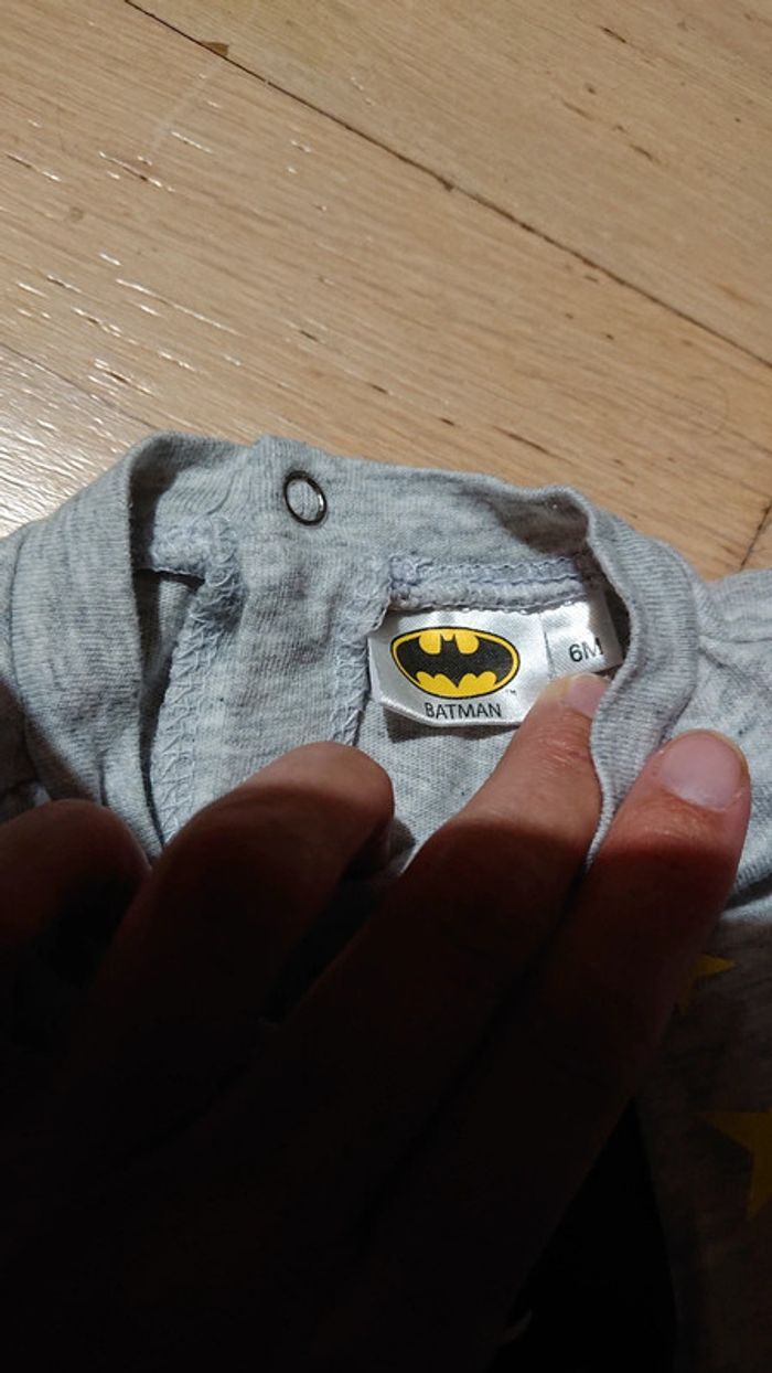 Pyjama 1 piece léger gris motif Batman - photo numéro 3