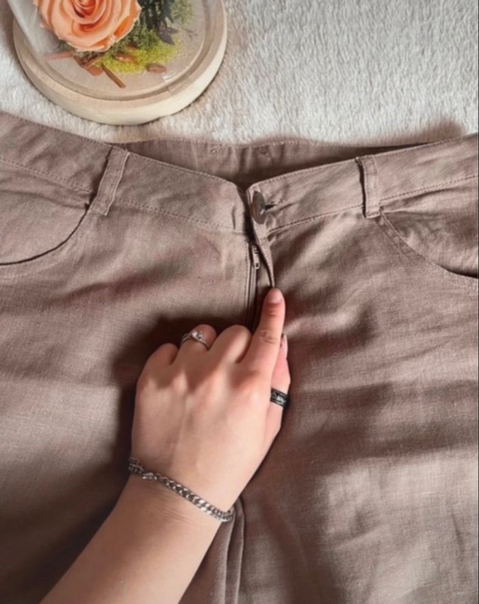 Pantalon Miss Captain taille S en Lin en très bon état - photo numéro 3