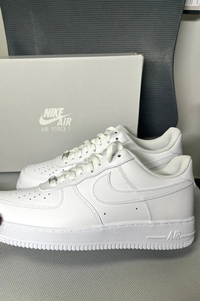 Nike Air Force 1 Low '07 Blanc 40 - photo numéro 3