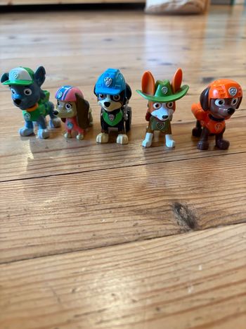 Lot figurines pat patrouille