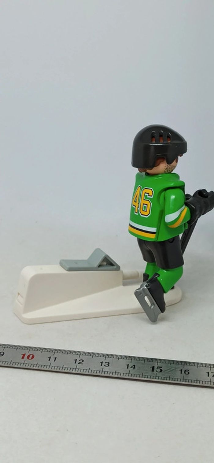Homme joueur de hockey sur glace hockeyeur playmobil - photo numéro 4