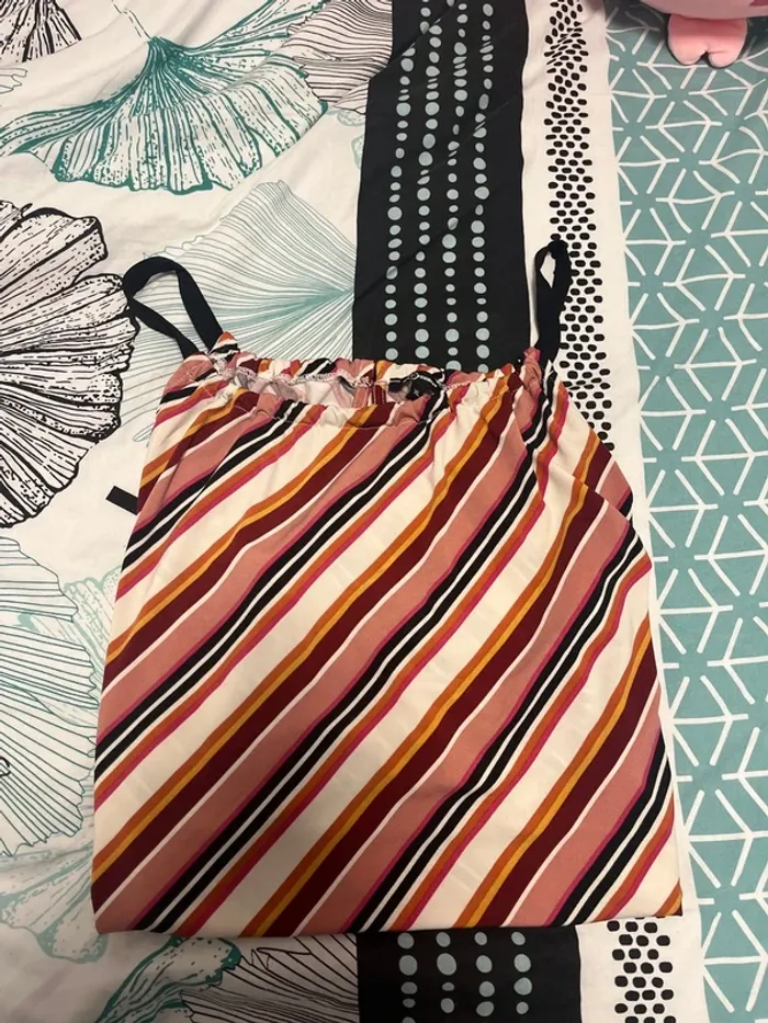 Débardeur femme XL état neuf multicolore