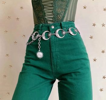 Ceinture lune argentée neuve