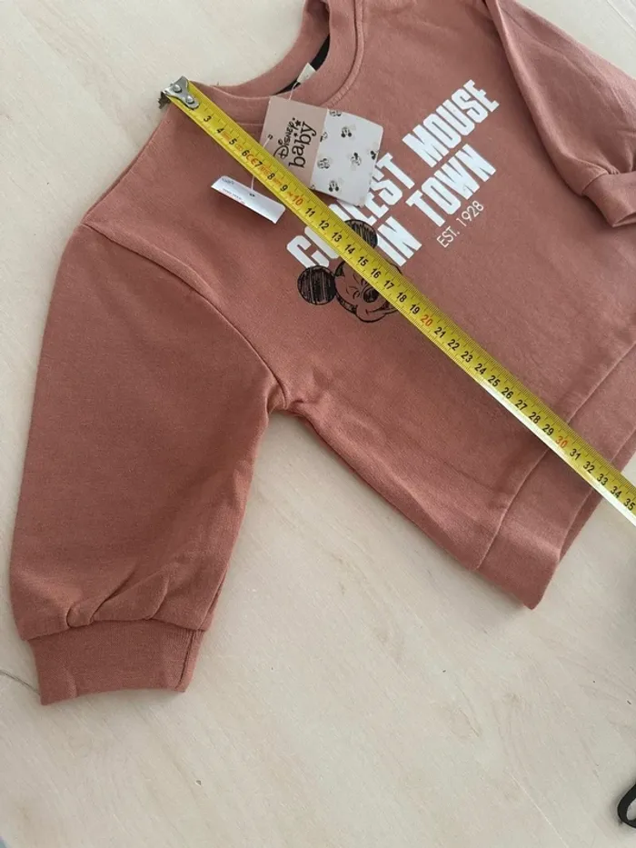 Sweat Mickey 9-12 mois en 80 cm - photo numéro 3