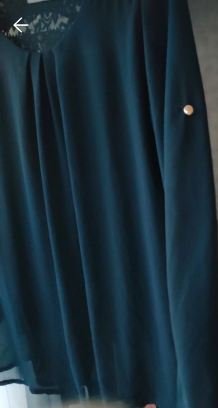 Jolie blouse manches longues porté une fois - photo numéro 4