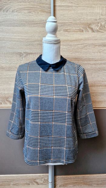 Blouse manches 3/4.