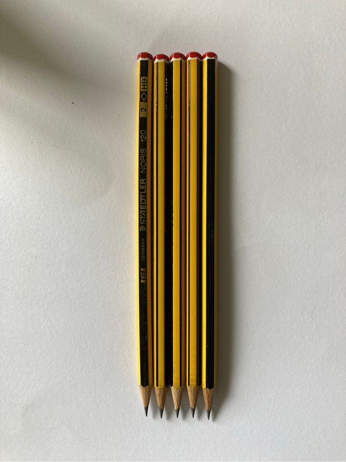 Crayons à papier - photo numéro 2
