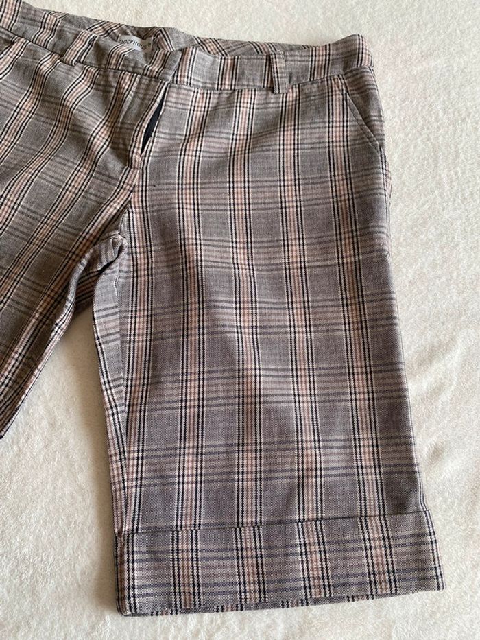 Short bermuda C&A clockhouse Gris beige noir à carreaux taille 42 - photo numéro 3