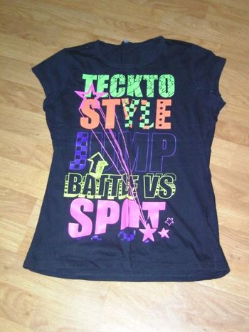 Tee shirt DEGRIFFE noir écritures fluos taille S/M TBE