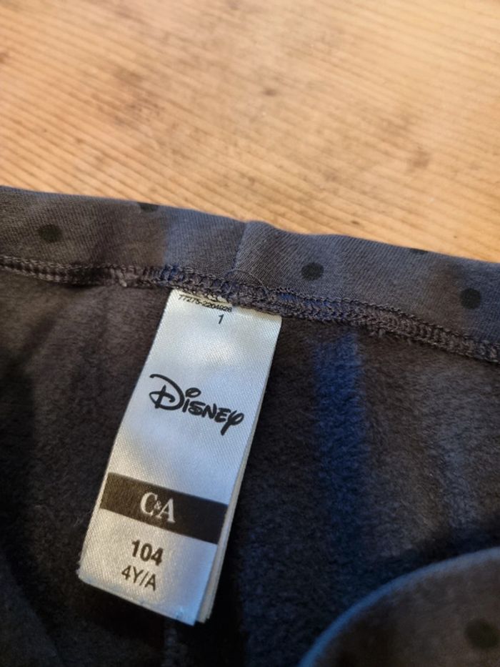 2 pantalons en très bon état - photo numéro 3