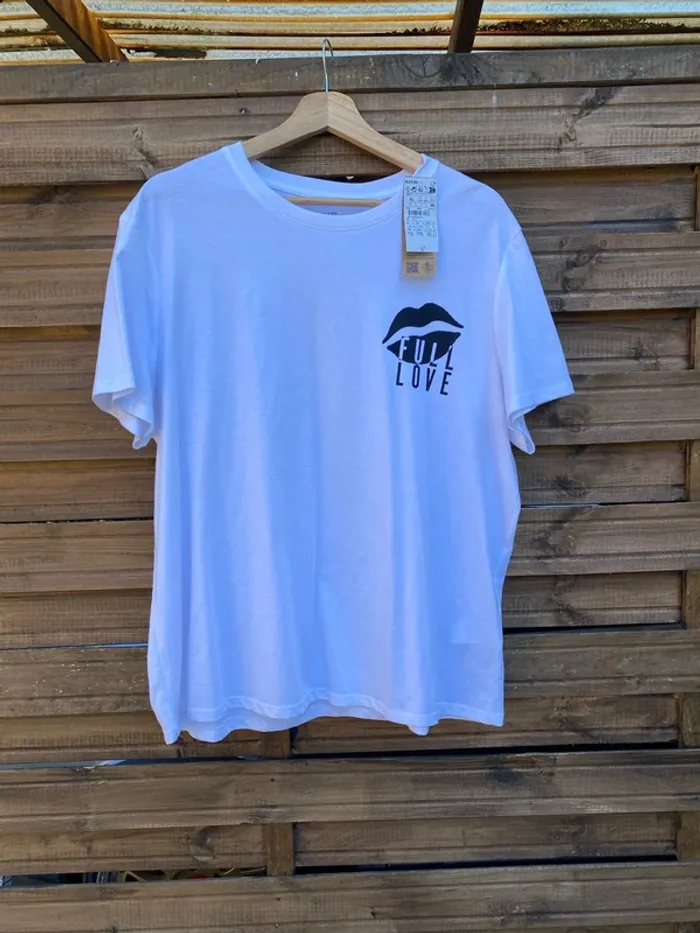 TEE shirt full love
