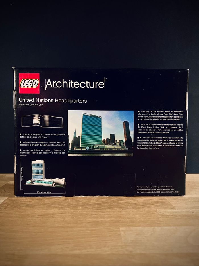 Le Siège des Nations Unies LEGO Architecture - 21018 - Jeu de Construction Neuf - photo numéro 6