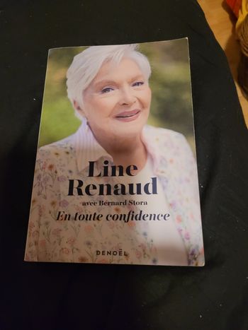En toute confidence Line Renaud