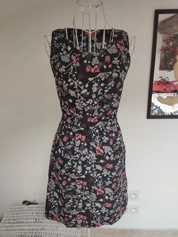 Robe légère Tissaia Noire à fleurs 40