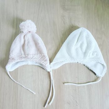 Lot de 2 bonnets en très bon état
