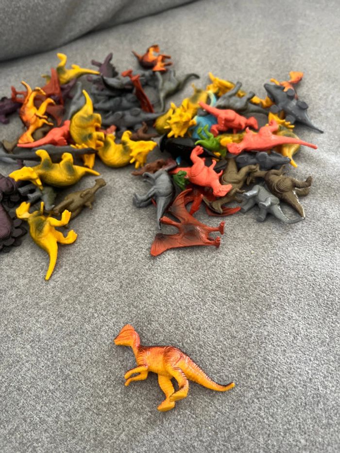 Figurine dinosaures - photo numéro 2