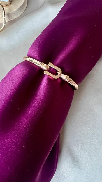 Bracelet fer à cheval