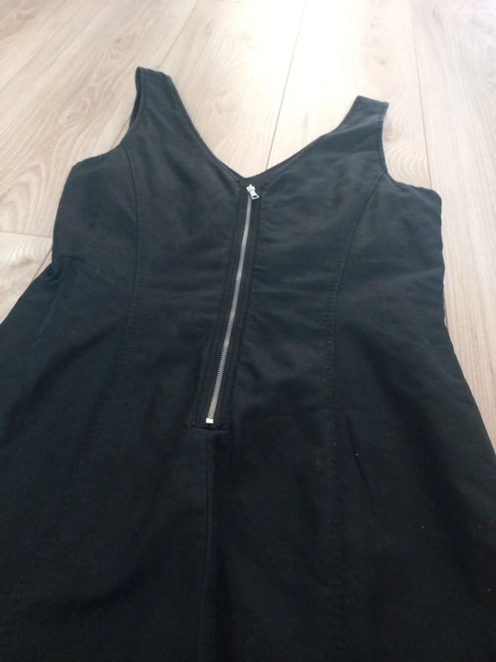 Robe décolletée 38 - photo numéro 5