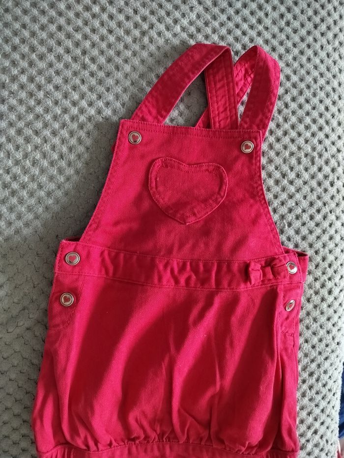 Lot de 4 robes en 6 mois très bon état - photo numéro 4