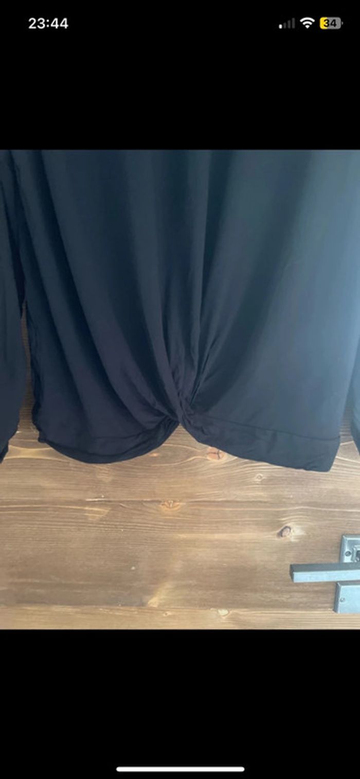 Blouse noir manche longue taille L - photo numéro 2