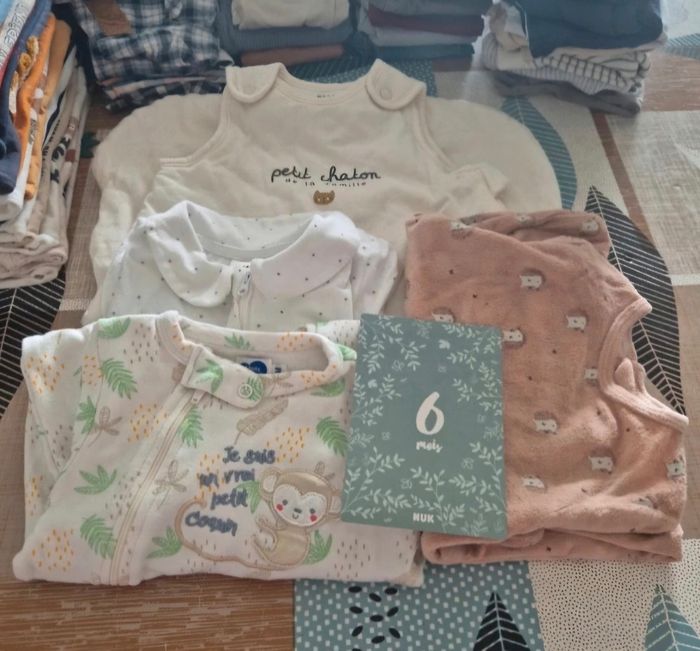 Lot vêtements garçon taille 6 mois - photo numéro 6