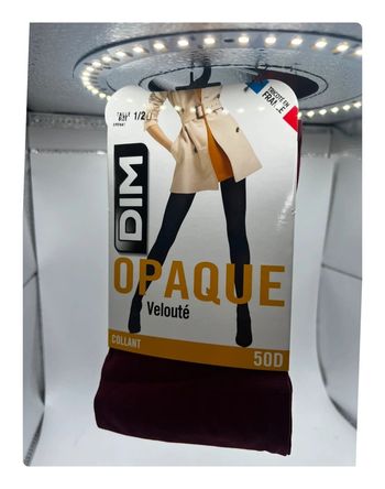 Collant opaque DIM 1/2 grenat (Pas de Vinted Go)