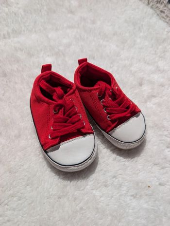 Chaussure en tissu taille 20