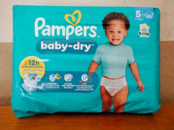 Pampers Baby dry taille 5 