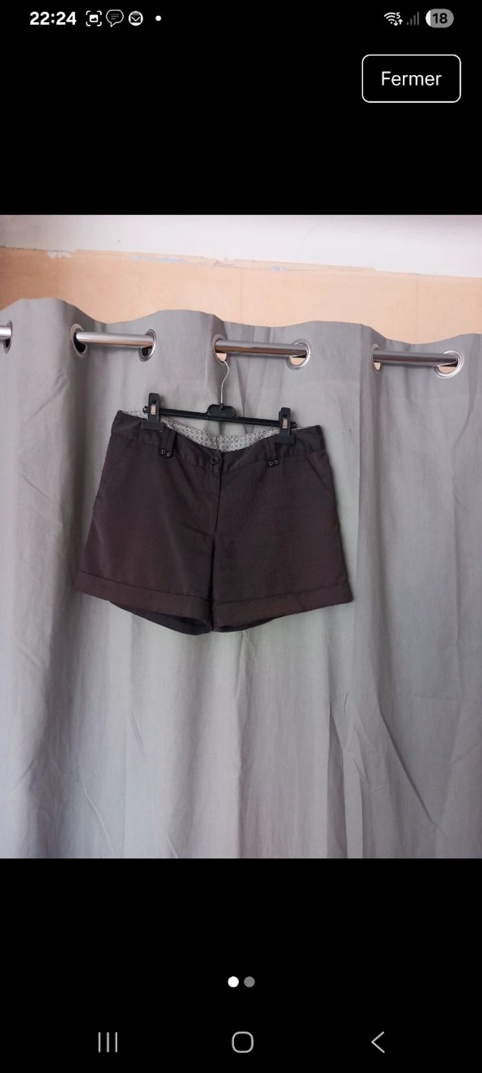 Short taille 42 k woman