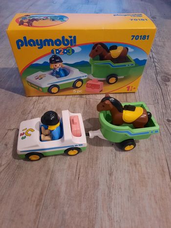 Playmobil 70181 remorque van pour cheval