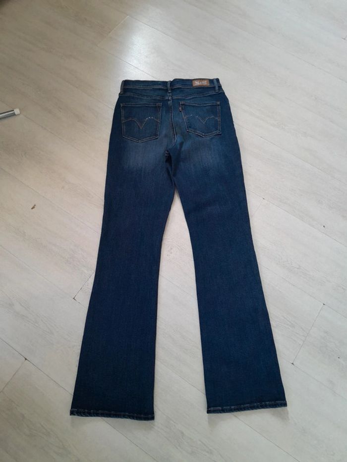 Jean Levi's 512 boot cut perfection Slimming 28/32 - photo numéro 2