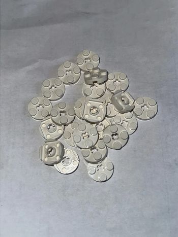 20 lego Plate, Round 2 x 2 with Axle Hole, ref 4032 White