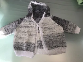 habits tricotés main 3/6 mois