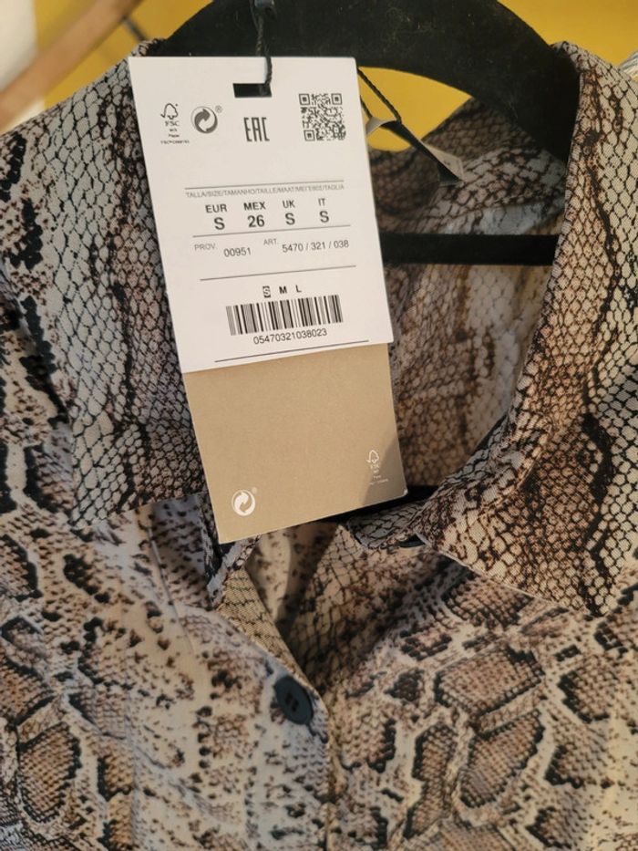 Tunique femme Pull&Bear neuve - Taille 36 (S) - photo numéro 3