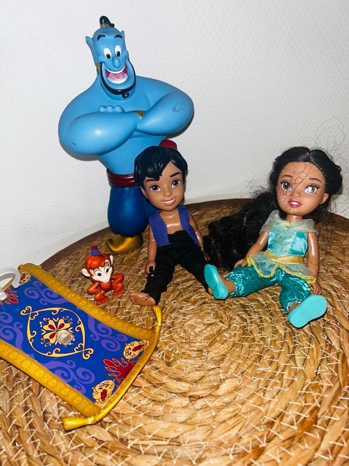 Lot poupee disney - photo numéro 2