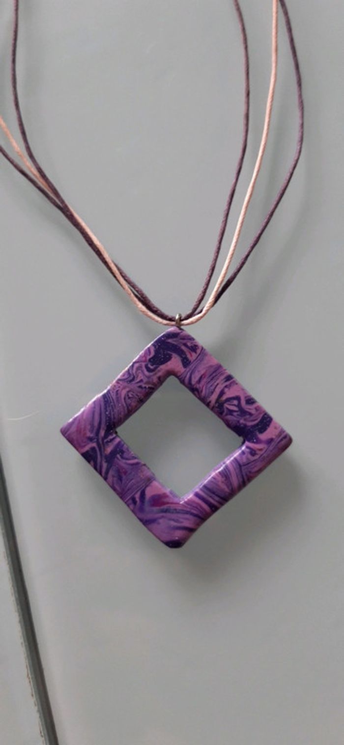 Collier fantaisie mauve - photo numéro 2