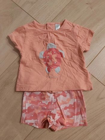 Ensemble tee-shirt et short fille 3 mois (78)
