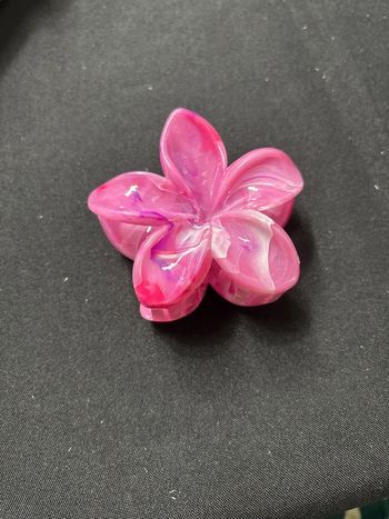 Grosse Pince fleur