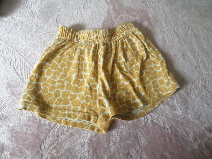 Lot pantalons taille 6 ans - photo numéro 2