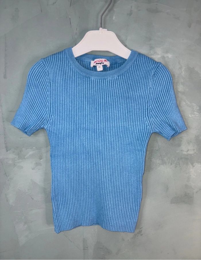 T shirt épais bleu taille Xs Jennyfer