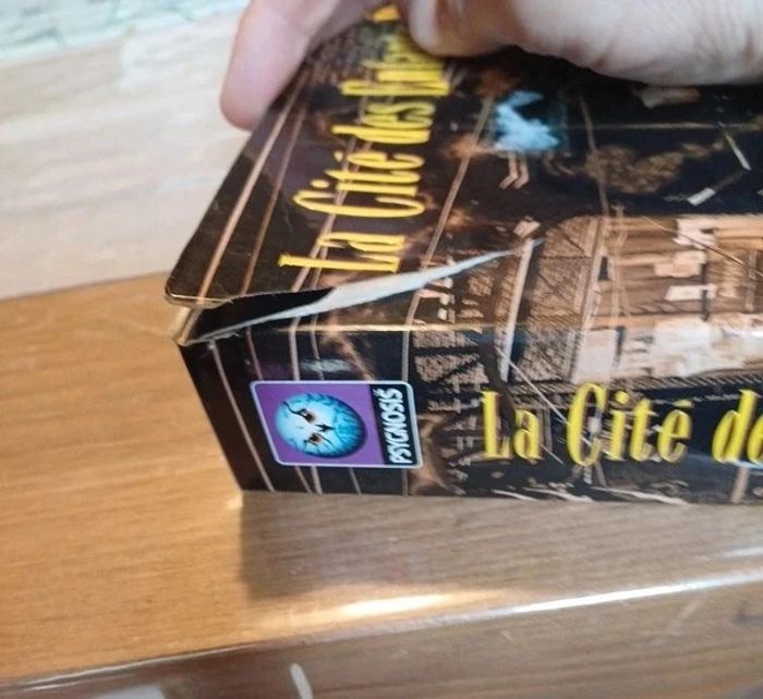 Jeu PC boîte en carton La cité des enfants perdus - photo numéro 3