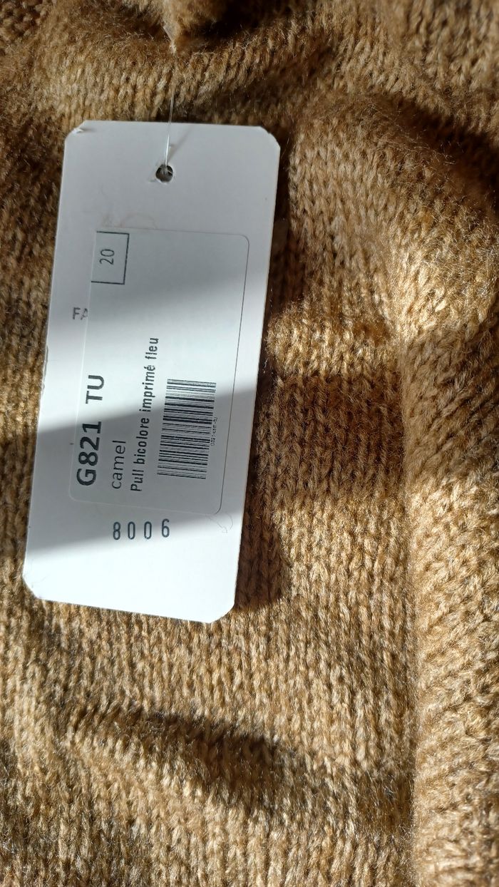 Pull bricolore - photo numéro 3